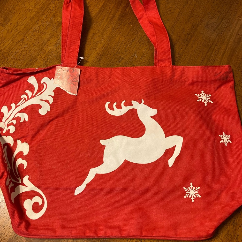 Red reindeer tote bag with zipper